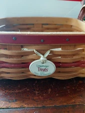 2002 Longaberger Tree Trimming Treats Basket with Tie on
