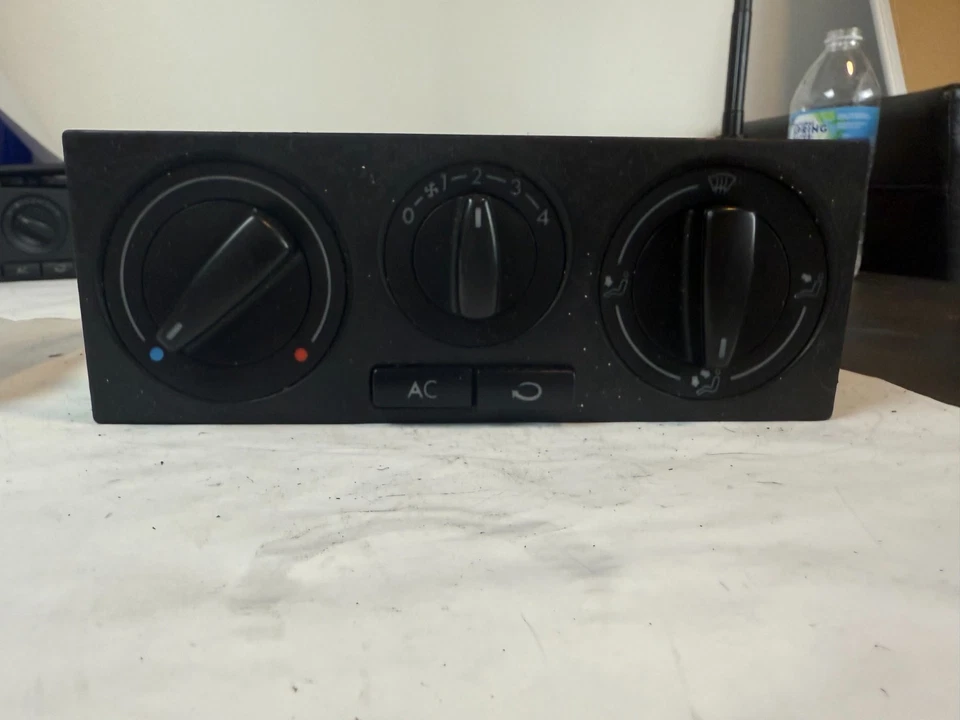 Volkswagen Jetta Golf 1999-2006 aire acondicionado aire acondicionado climatización interruptor de control de temperatura OEM Foto 2 de 4