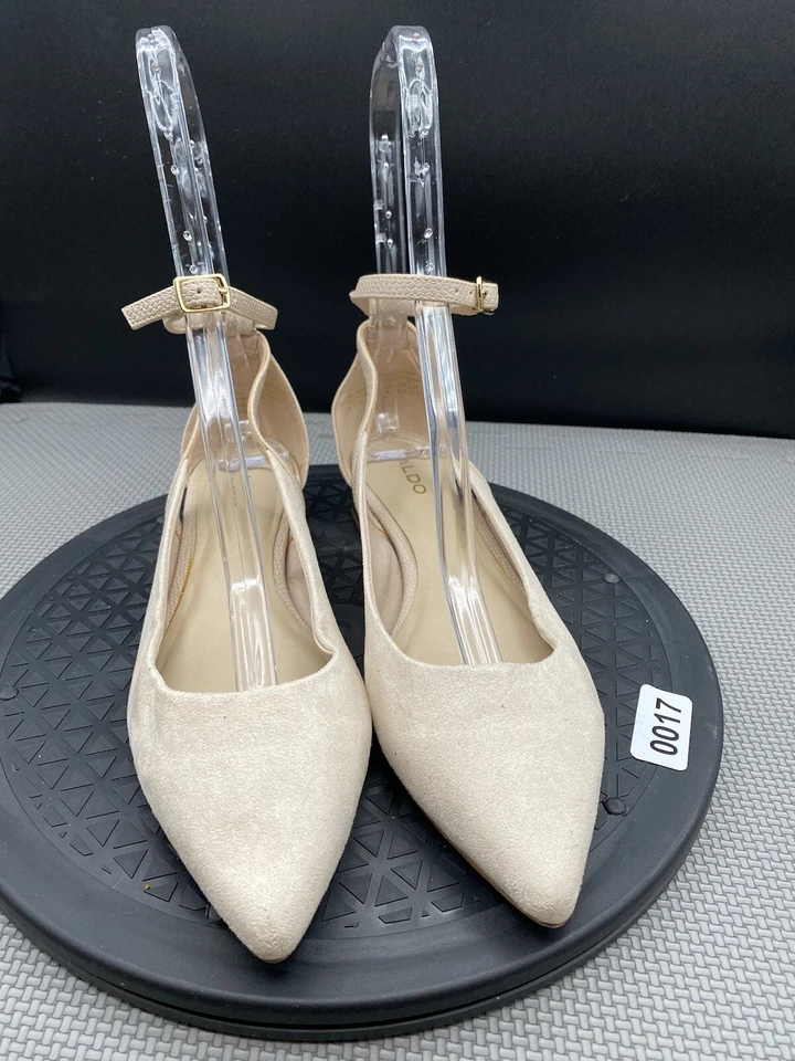 Zapatos planos Aldo para mujer 8 beige gamuza tacón bloque correa en el tobillo punta cómoda Foto 2 de 4