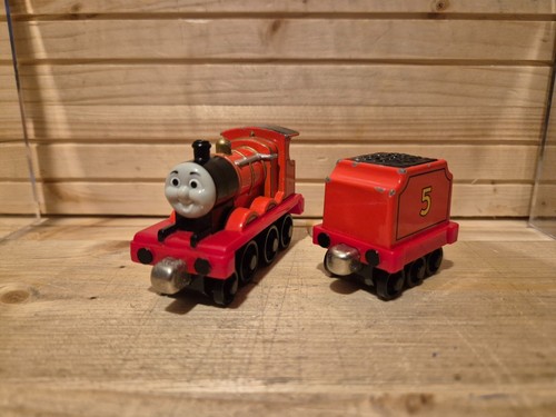 Thomas & Friends TAKE N PLAY Magnetic Trains, Vehicles - Picture 137 of 229