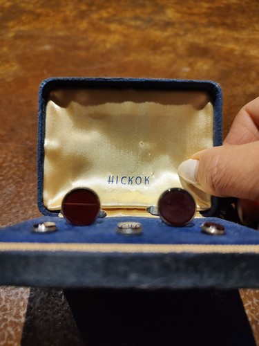 Vintage Hickok Cufflinks & 3 Button Pins Ruby Glass On Silver Tone - Picture 2 of 2