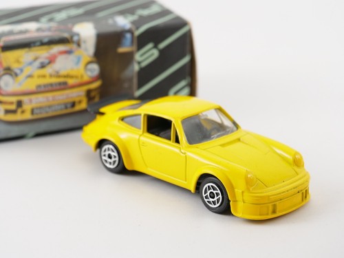 SERI-15 n° SE08 PORSCHE 934 #9 Critérium de Touraine 1982 Kit métal Solido 1/43 - Imagen 13 de 15