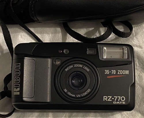 Ricoh RZ-770 Date 35-70 Zoom 35mm Camera with Case pre-owned - 第 3/12 張圖片