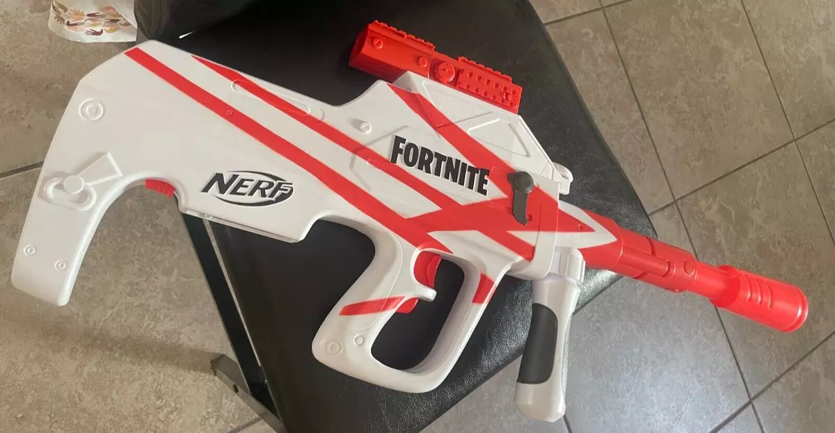 Nerf Fortnite B-AR Motorized Dart Blaster