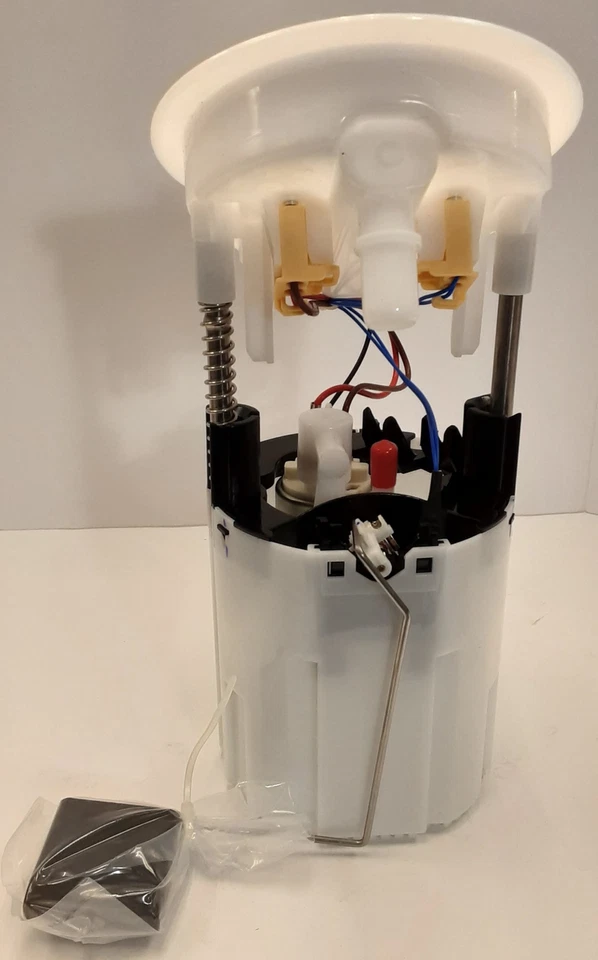 Módulo de bomba de combustible Carter P76486M para BMW 325i 325xi 330i 330xi 328i 328xi 06-12 Foto 2 de 3