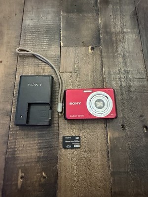 Sony CyberShot DSC-W180 Digital Camera Red 3x Optical Zoom Works Read