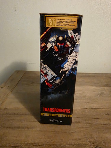 Transformers Age of the Primes Aerialbot Skydive Deluxe Class - Picture 2 of 4