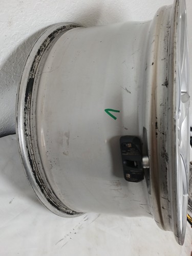 Mercedes W211 E55 AMG CLS550 9 x 18 18" Rim 2114016702 OEM - Picture 9 of 24