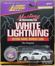Johnny Lightning 1975 Ford Mustang Cobra Ii Racer 164 White Lightning Chase R2 Johnny Lightning 1975 Ford Mustang Cobra Ii Racer 164 White Lightning Chase R2
