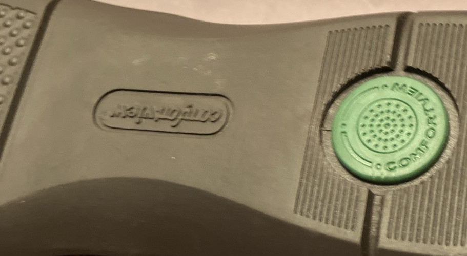 Comfortview Leisa Womens 8.5M Brown Shiny Croco Cushion Slip on Comfort Loafers