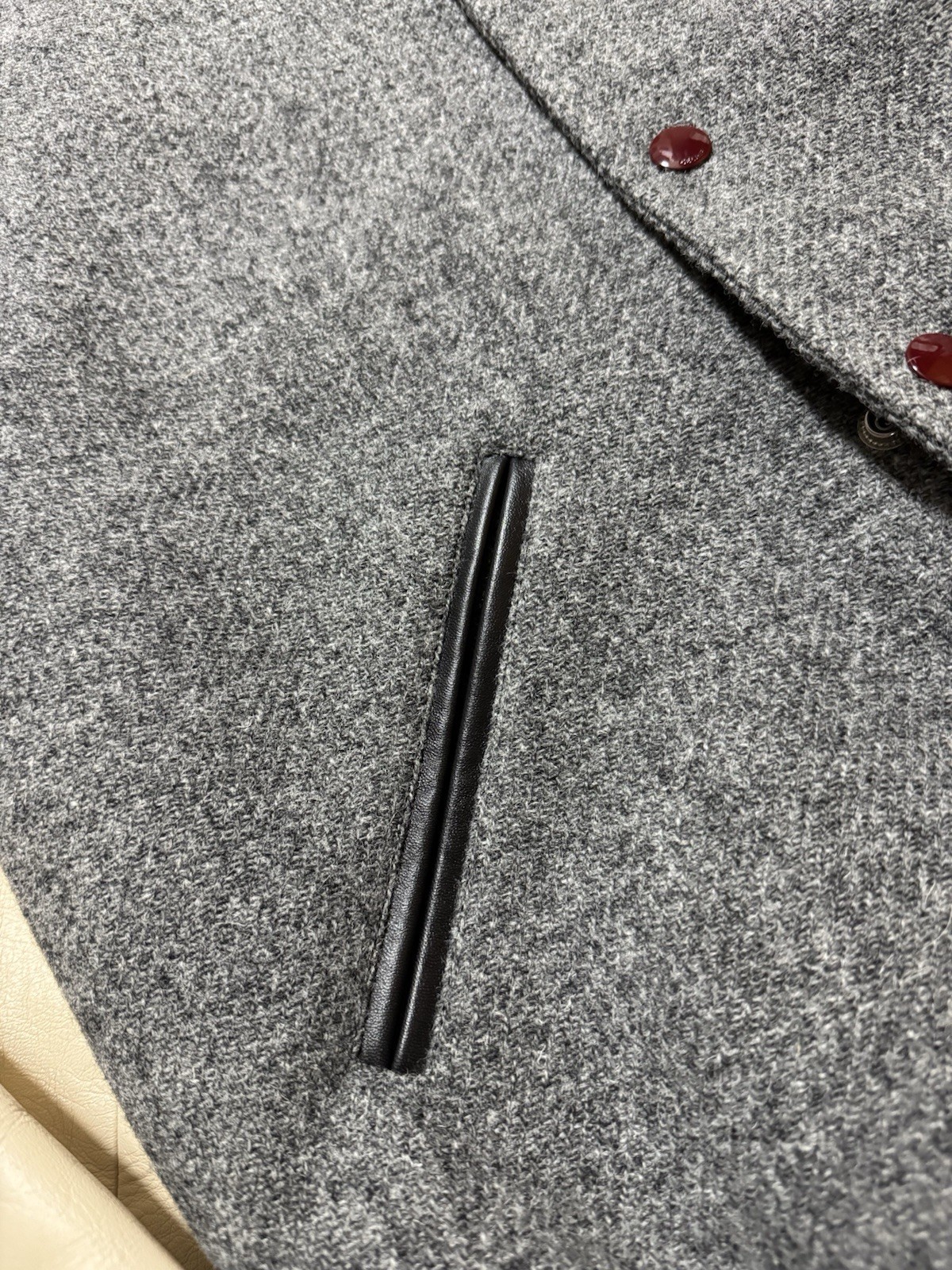 Authentic, recent model, excellent condition Celi… - image 20