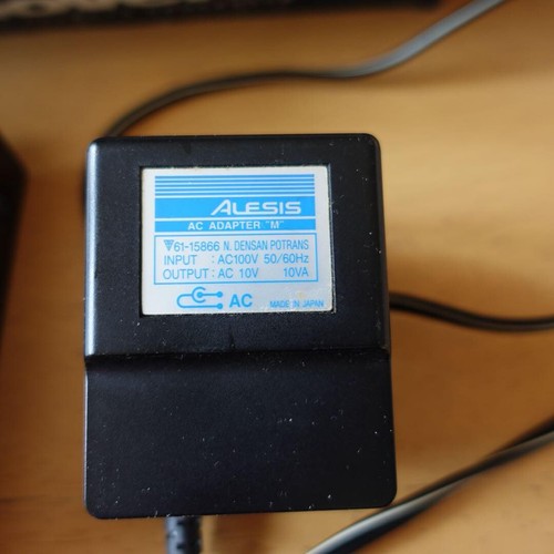 Alesis Nanoverb 18-Bit Multi-Effects Processor Digital Reverb Delay Chorus - Picture 7 of 11