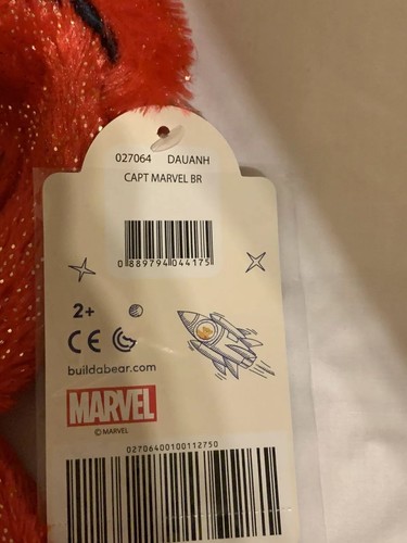Neu mit Etikett Build a Bear UNSTUFFED CAPTAIN MARVEL BEAR mit Kostüm & roten Stiefeln AUSVERKAUFT - Bild 8 von 10