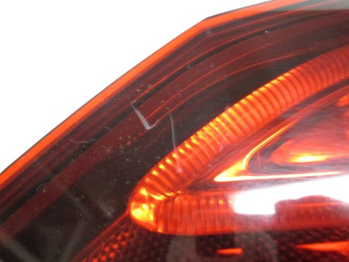 Luz trasera LED agrietada 15-18 Mercedes Benz C250 C300 C350 se adapta a la parte trasera derecha derecha derecha derecha - Imagen 4 de 7