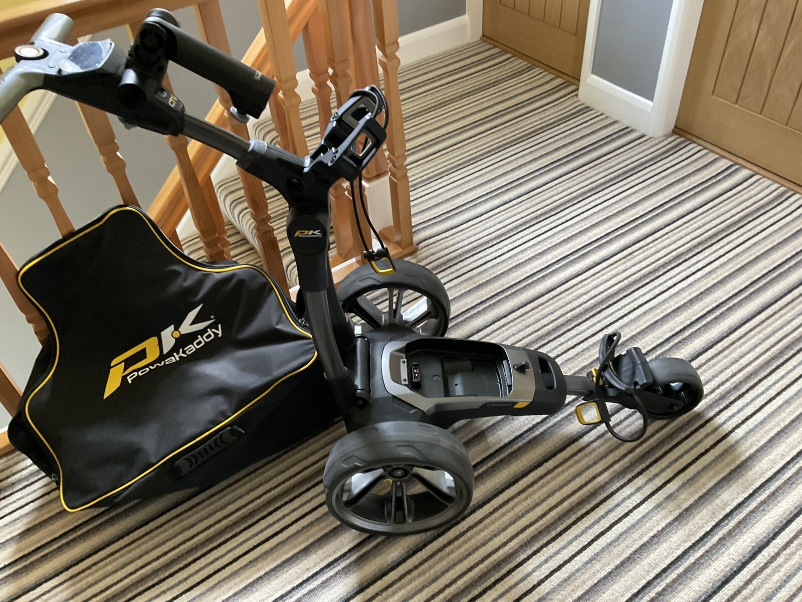 Powakaddy CT6 18 hole Lithium Electric Trolley with Umbrella Holder. eBay