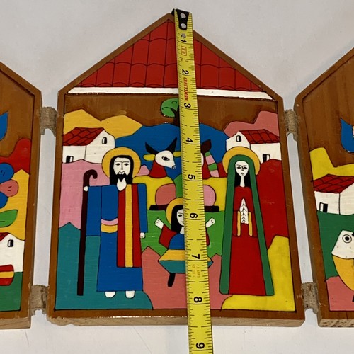 El Salvador Hand Painted Folk Art Christmas Folding Wood Nativity Scene Trifold - Picture 8 of 10