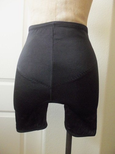 Vintage Flexees 6955 Black Instant Hip Slimmer Minimizer Long Leg Panty Shaper L - Bild 3 von 5