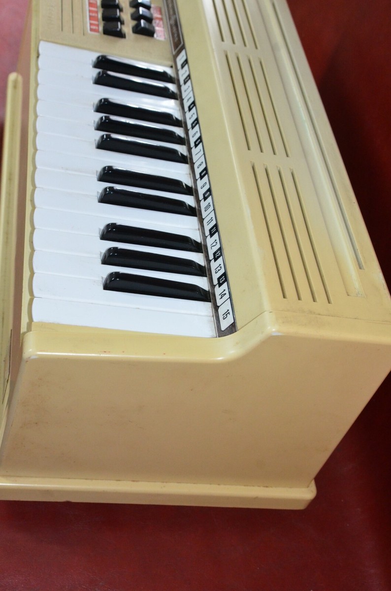 Vintage General Electric GE Youth Electronics Toy Chord