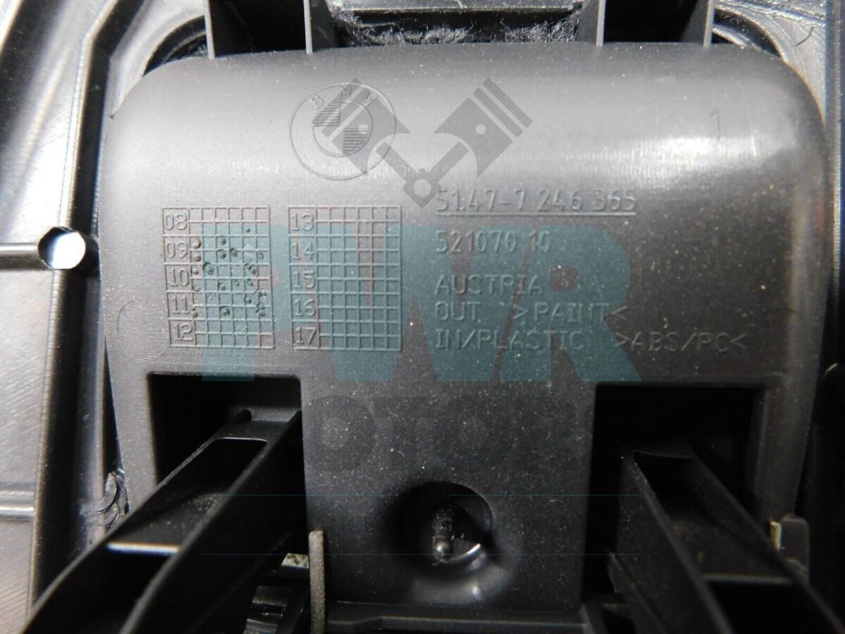 BMW GT F07 Trunk Power Distribution Box Boot Cover Panel  7211418