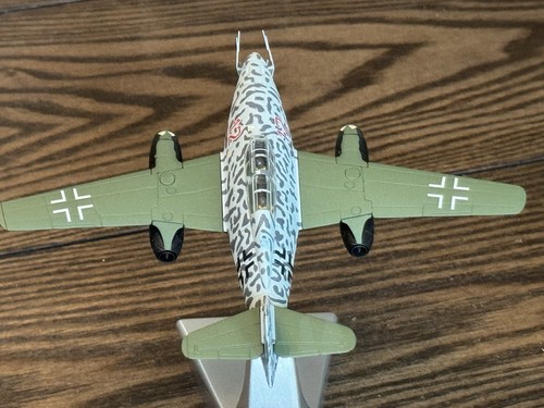 RARE CORGI 1/72 AA37206 MESSERSCHMITT ME 262B NIGHT FIGHTER 'RED 12' 1945 *MIB* - Bild 6 von 14