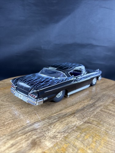 The Danbury Mint 1958 Chevrolet Impala Street Machine 1/24 Scale Model - Picture 8 of 22