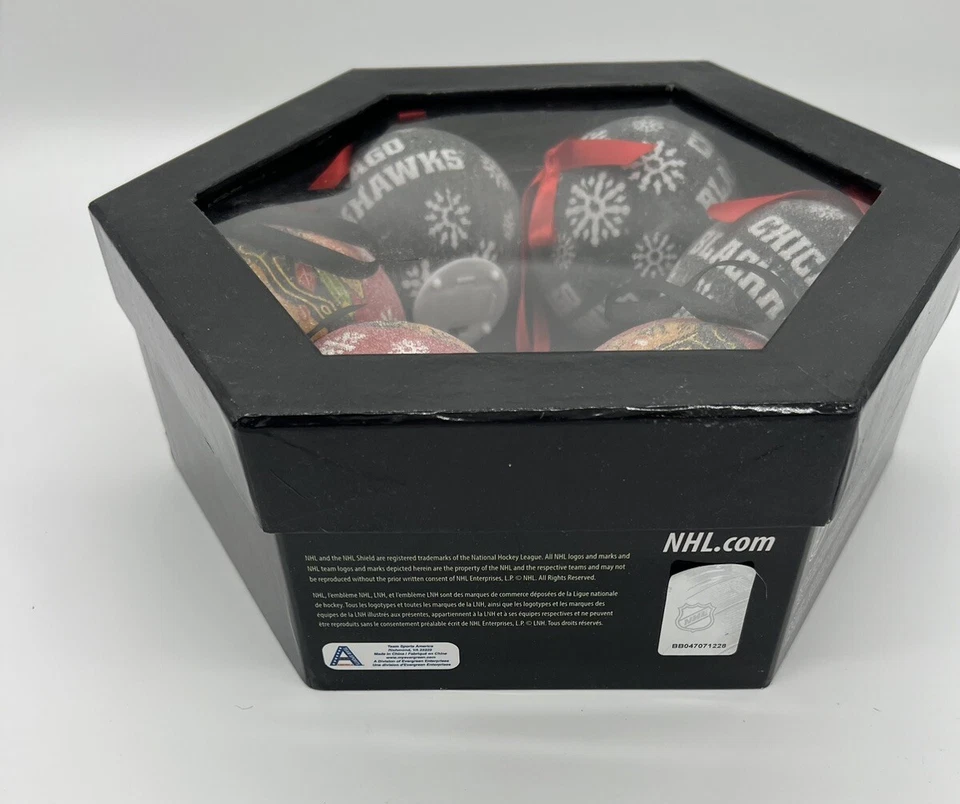 Chicago Blackhawks LED Ball Boxed Ornament Set of 6 NHL Hockey Team Sports - Image 4 of 4