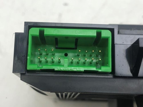 Heizungsbetätigung (Konsole) Volvo V70 III 135 30782904 P22622899 - Bild 4 von 4