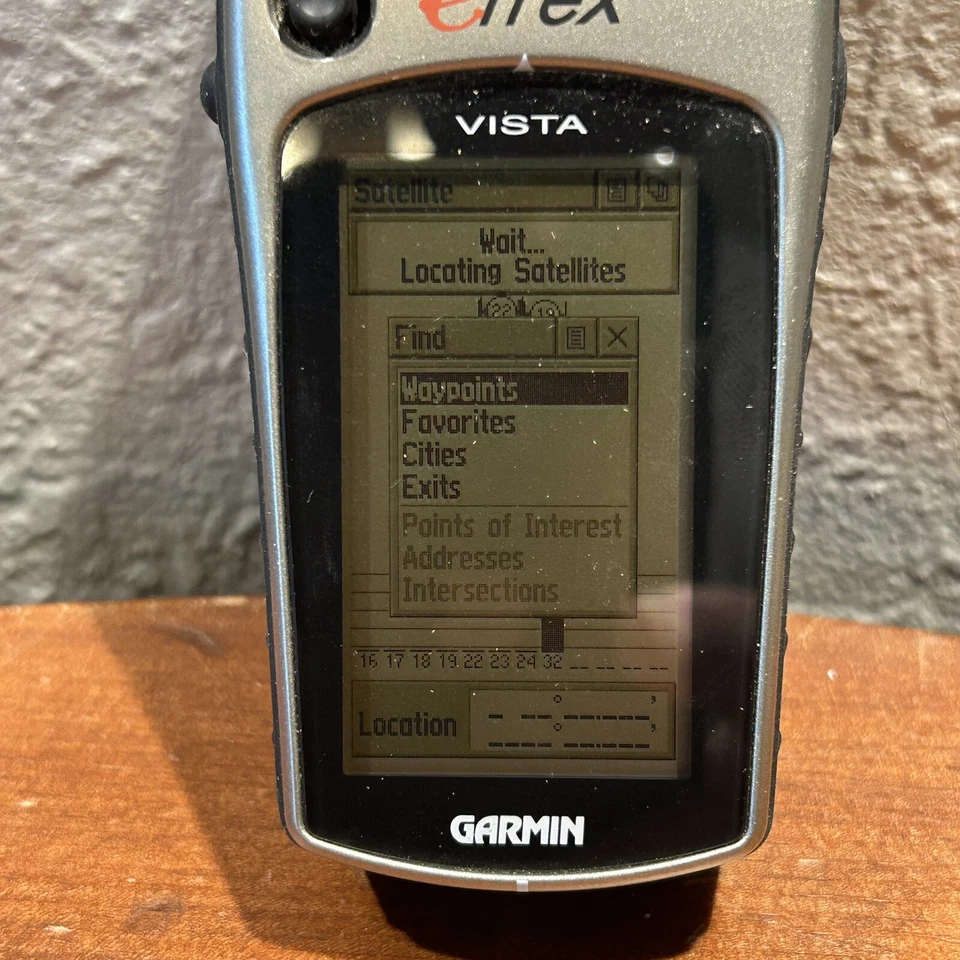 Garmin eTrex Vista Handheld Hiking GPS Navigator w/ Belt Holder Tested - Image 3 of 4