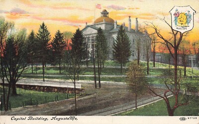 Augusta Maine Capitol Building ME  Vintage Postcard LP09