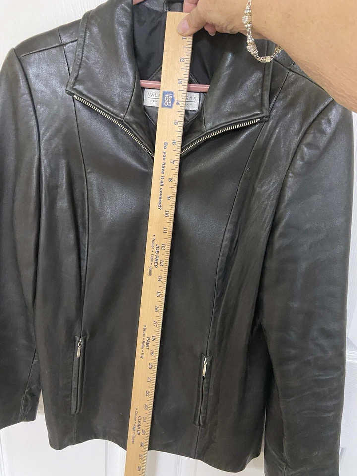 Chaqueta de cuero Valerie Stevens NZ de piel de cordero para mujer mediana negra bolsillos cremallera Foto 3 de 4