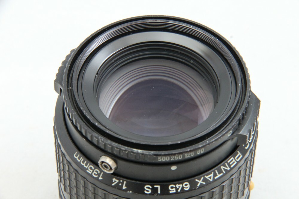 Excellent PENTAX SMC 645 Lens Shutter LS 135mm f/4 f 4 Lens
