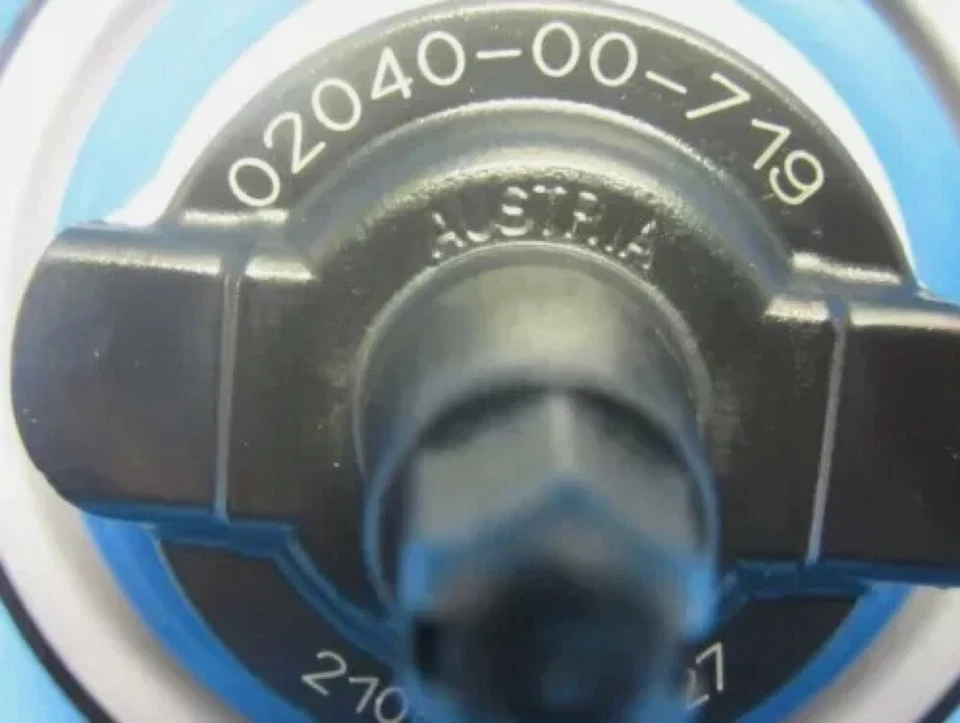 Tapa del tanque de combustible de gasolina para BMW MINI Cooper OEM # 16116754491 Hecho en Austria con correa Foto 4 de 4