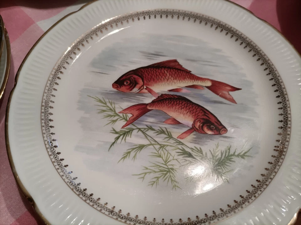 Service à poisson en porcelaine estampillé PF - 12 assiettes, plat,Sans sauciére - Photo 3/4
