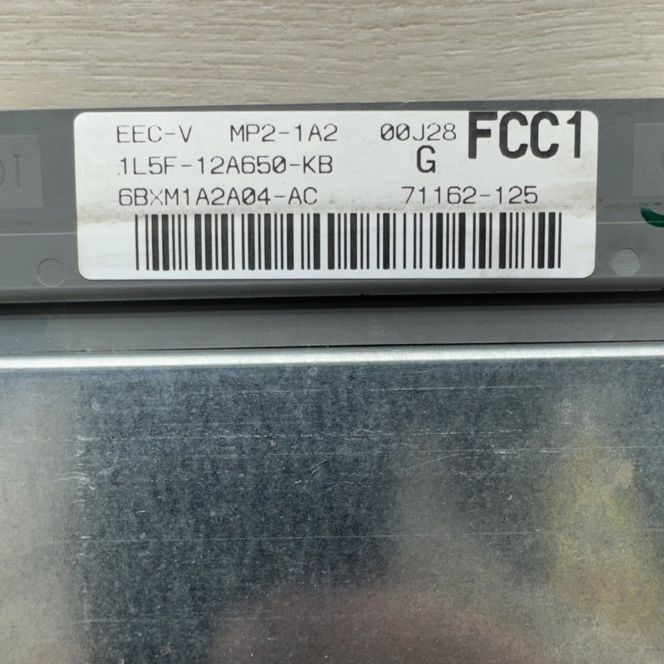 Mazda B3000 2001 3,0 L 1L5F-12A650-KB motor computador ECM ECU PCM MP2-1A2 Foto 2 de 2