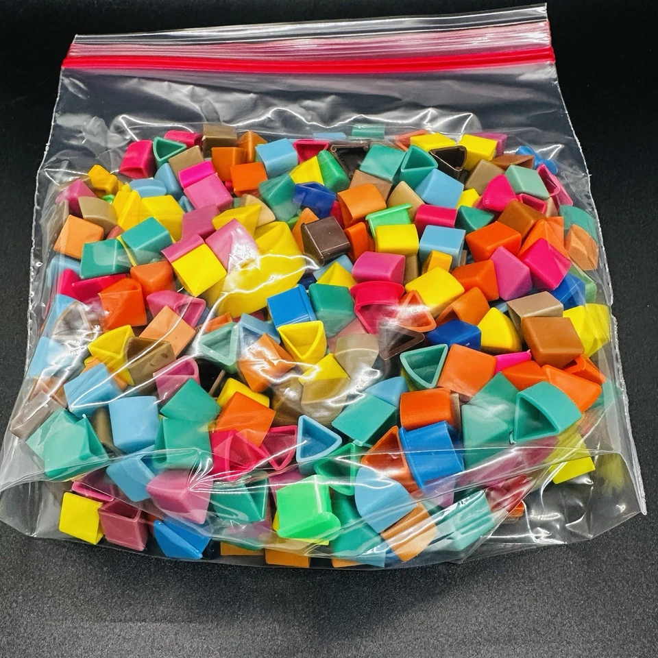 Lote Piezas de Mesa Brillantes Decoración Sala de Juegos Trivial Búsqueda Scrabble Azulejos Monopoly Foto 4 de 4