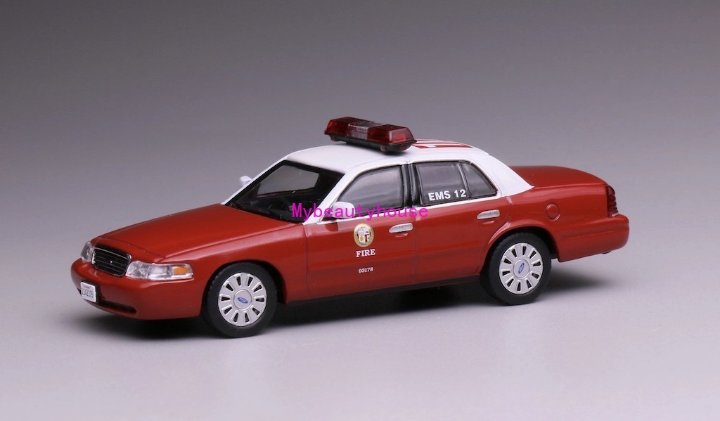 1:64 Scale Red LA LAFD Fire Crown Victoria CV Diecast Metal Car Model EN114