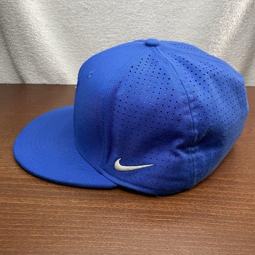 Nike True Dri-Fit Knight & Shield Blue Stitched Fitted Hat Cap XL Size College - Picture 3 of 10