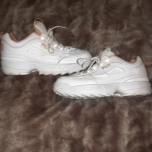 fila disruptor size 5