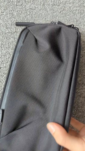 Aer Slim Pouch Black (Sleek / Functional / Compact) - Minimalist edc Bag - Video 1 of 1
