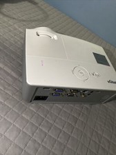 Vivitek D554 Projector