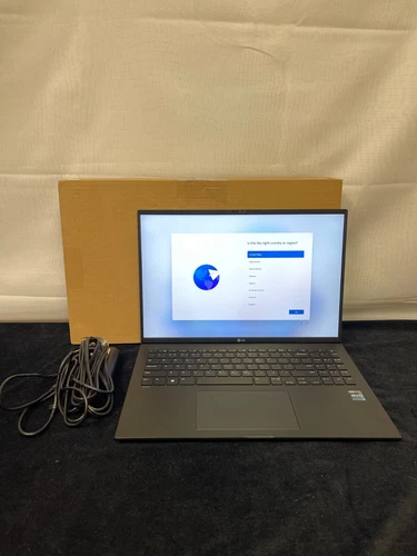 LG Gram 16Z90Q-K.AAB8U1 Black Intel Core i7-1260P 1TB Storage 16GB RAM Laptop