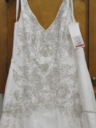 Elegant Bridal Dress Lace & Beading Davids Bridal Size 12 Reg. Disc. $699-$299 - Picture 3 of 24