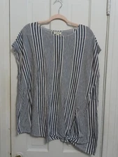 MAX STUDIO Top 2X Women Capped Sleeve Shirt Blue White Stripe Asymmetric Hem K