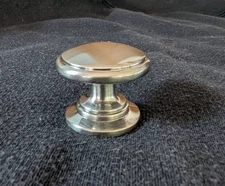TOP KNOBS Rounded Knob w/ Screw (Polished Nickel) #M15282 (drawer/ cabinet) NEW