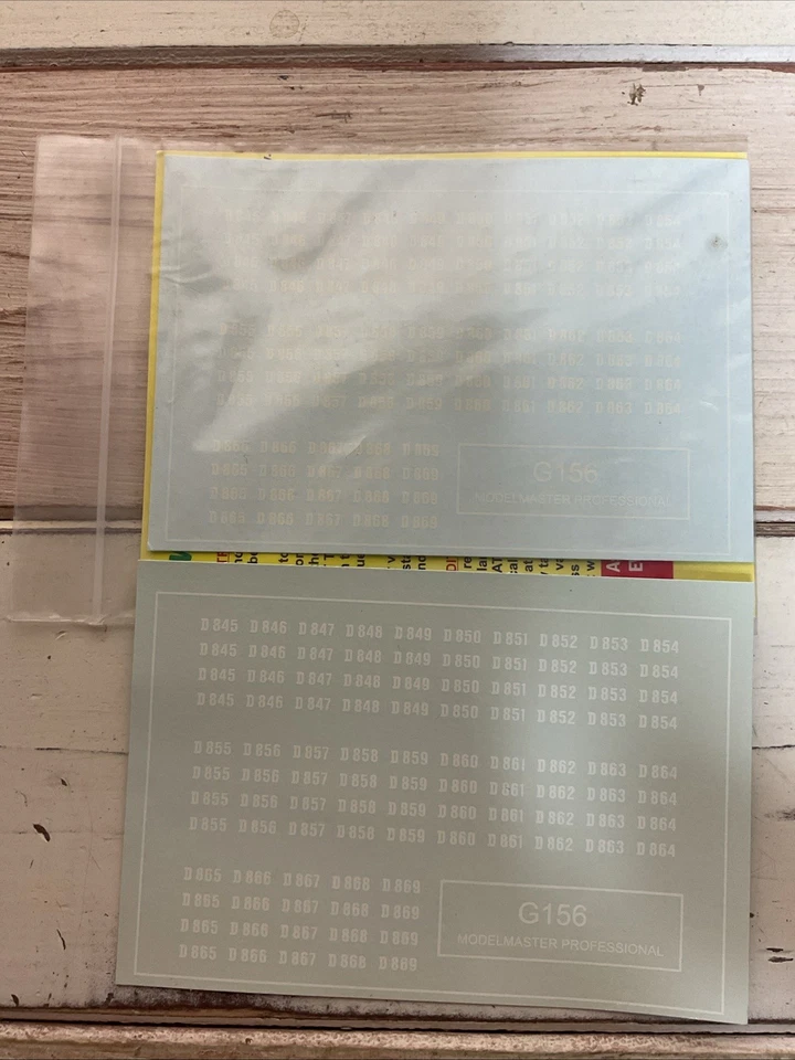 Modelmaster Waterslide Decals OO G156 B.R DIESEL & ELECTRIC LOCO D845-D870 - Image 2 of 2