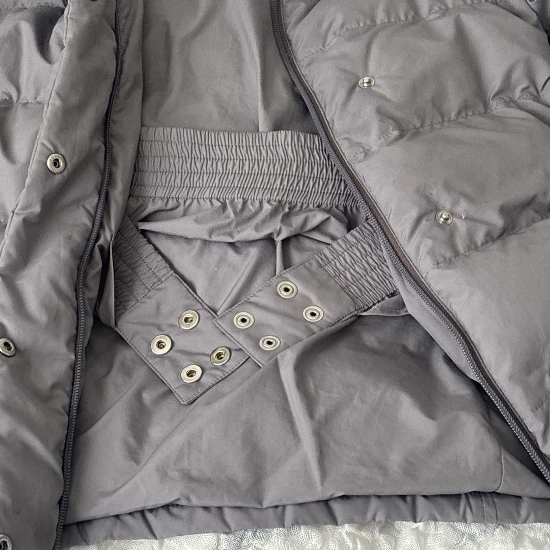 USED [AUTHENTIC] PRADA DOWN JACKET, SIZE 40, MEDI… - image 15