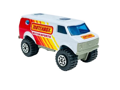 Matchbox Motorsports Superfast MB26 Chevy Van 1991 - Neu in OVP! - Bild 2 von 5