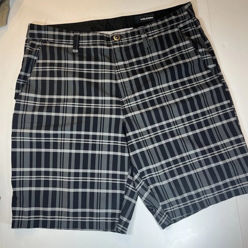 Lot Of 4 Volcom Men's 22" True To This Chino Short Size 36- Black Tan Gray Check - Picture 4 of 6