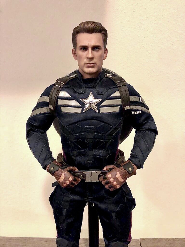Captain America Winter Soldier 1/6 Strike Hot Toys Mms 242 Only Suit NO Head