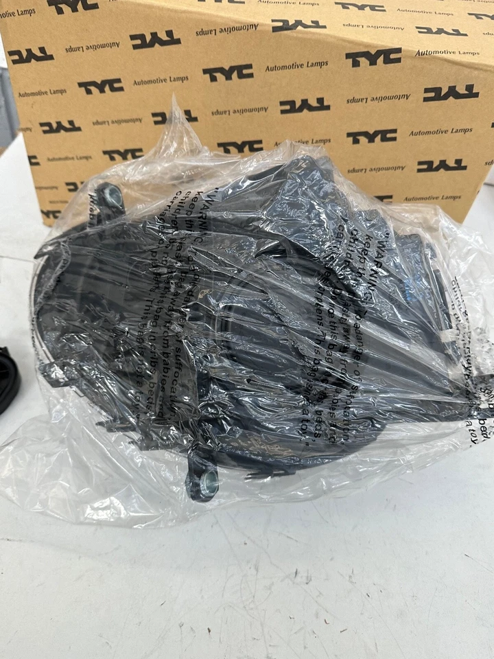 FRONT RIGHT HEADLIGHT FOR BMW MINI COOPER R57 R58 R59 XENON 63127269988 - Image 3 of 4